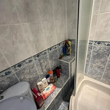 Cozy One Bedroom Daire Yukarı Cuma