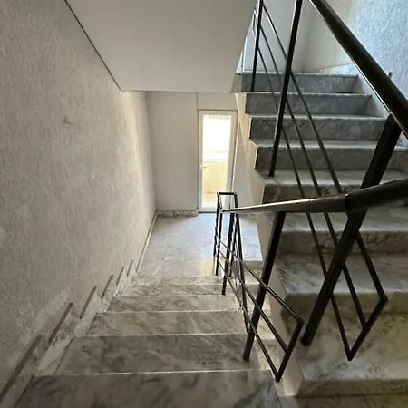 Daire Cozy One Bedroom Yukarı Cuma